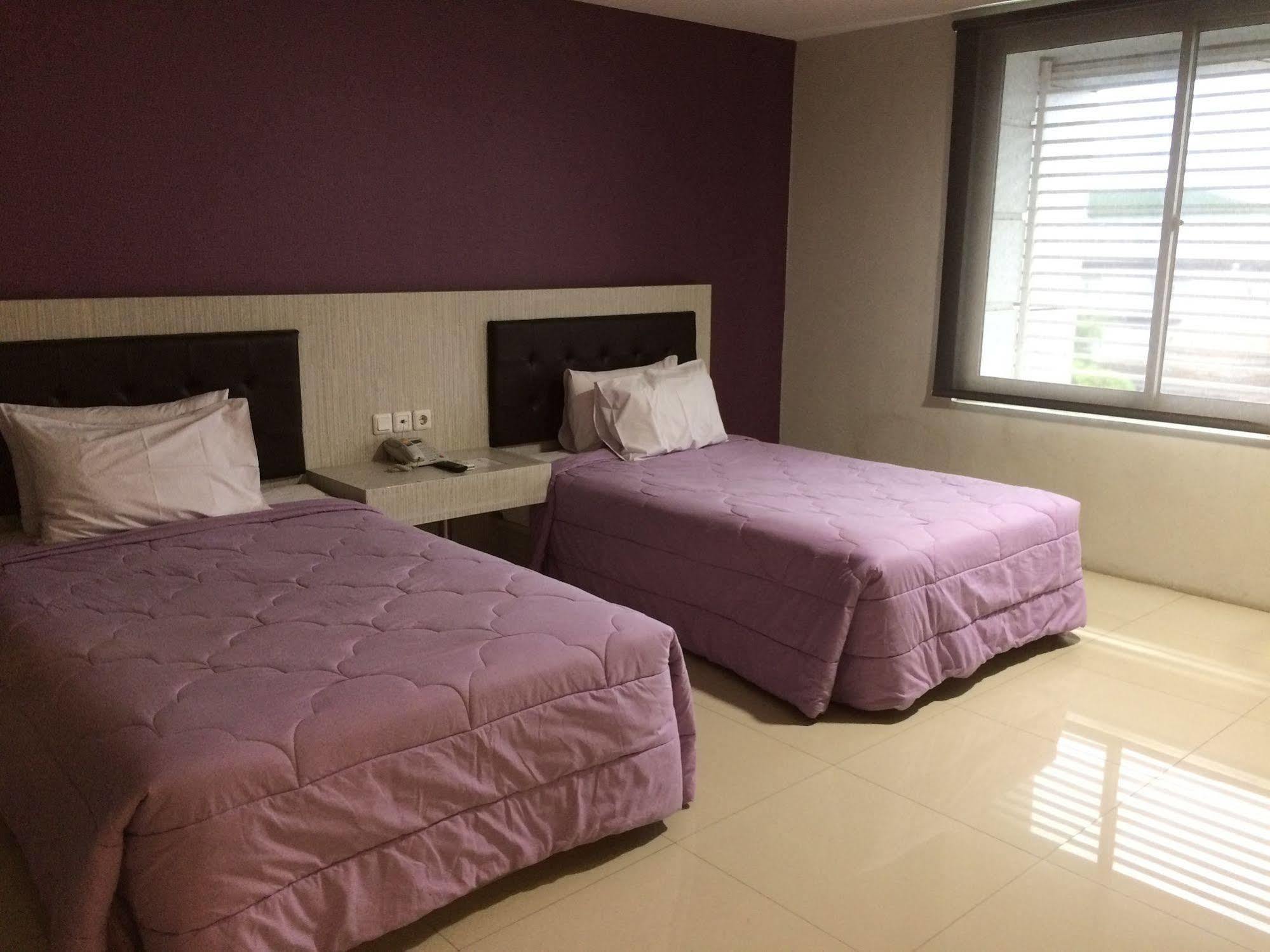 Pax Hotel Jakarta Extérieur photo