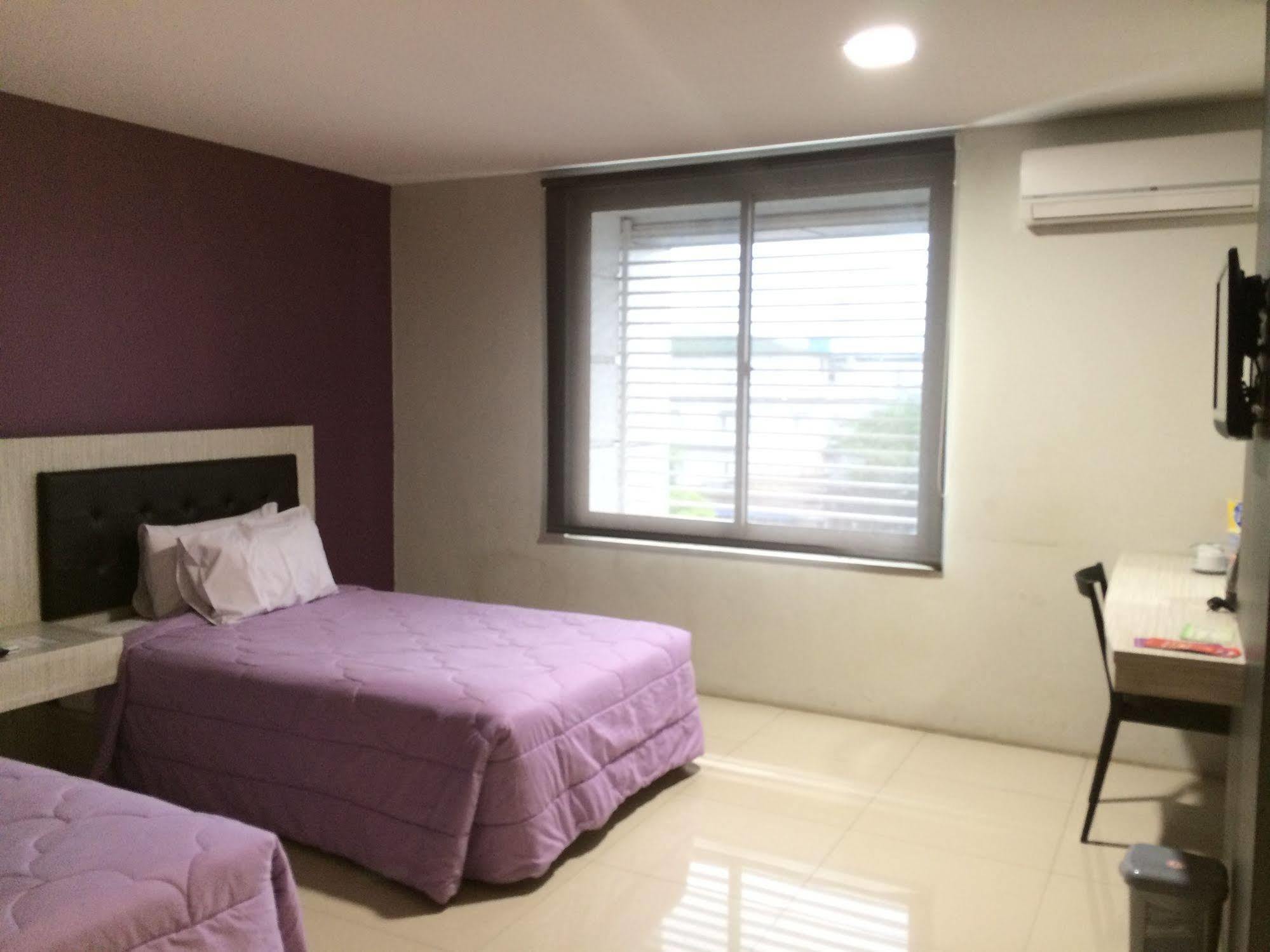Pax Hotel Jakarta Extérieur photo